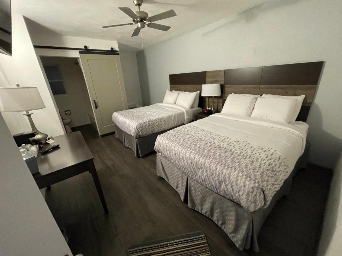 Sunset Motel Waterloo Bagian luar foto
